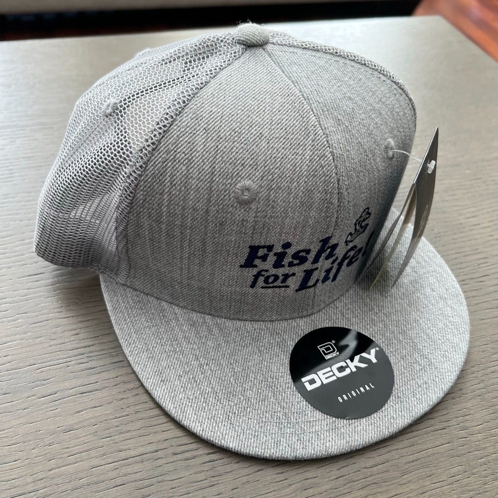 Fish for Life Hat Gray NWT Decky, Flat Bill, Snapback Fishing, Outdoors